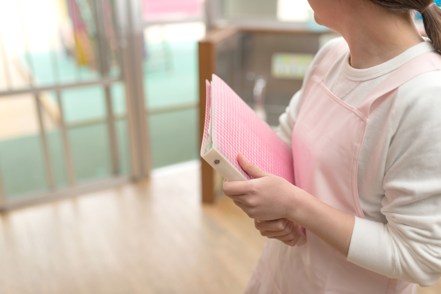 幼稚園PTA新聞での園長あいさつの書き方や例文・文例・書式や言葉の意味などと記入例